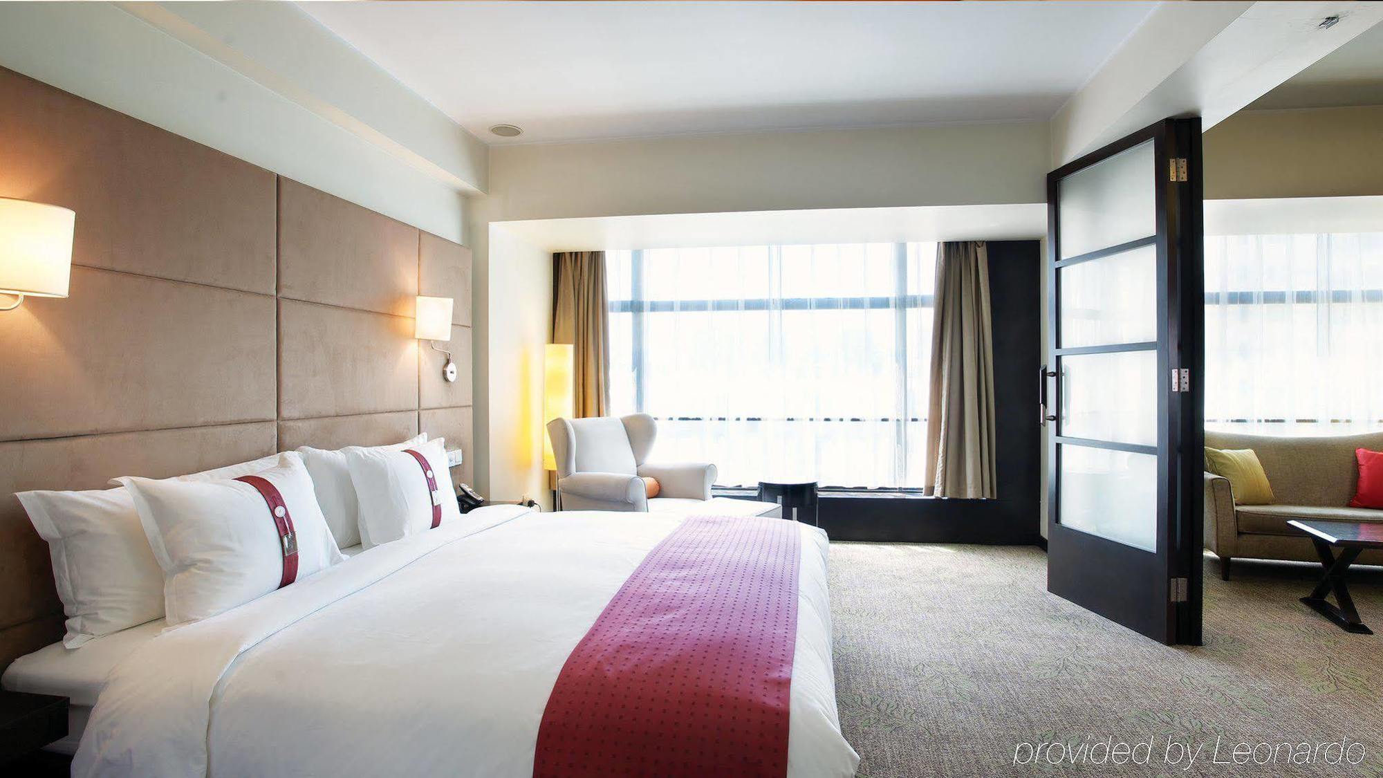 Holiday Inn Central Plaza Pékin  Extérieur photo